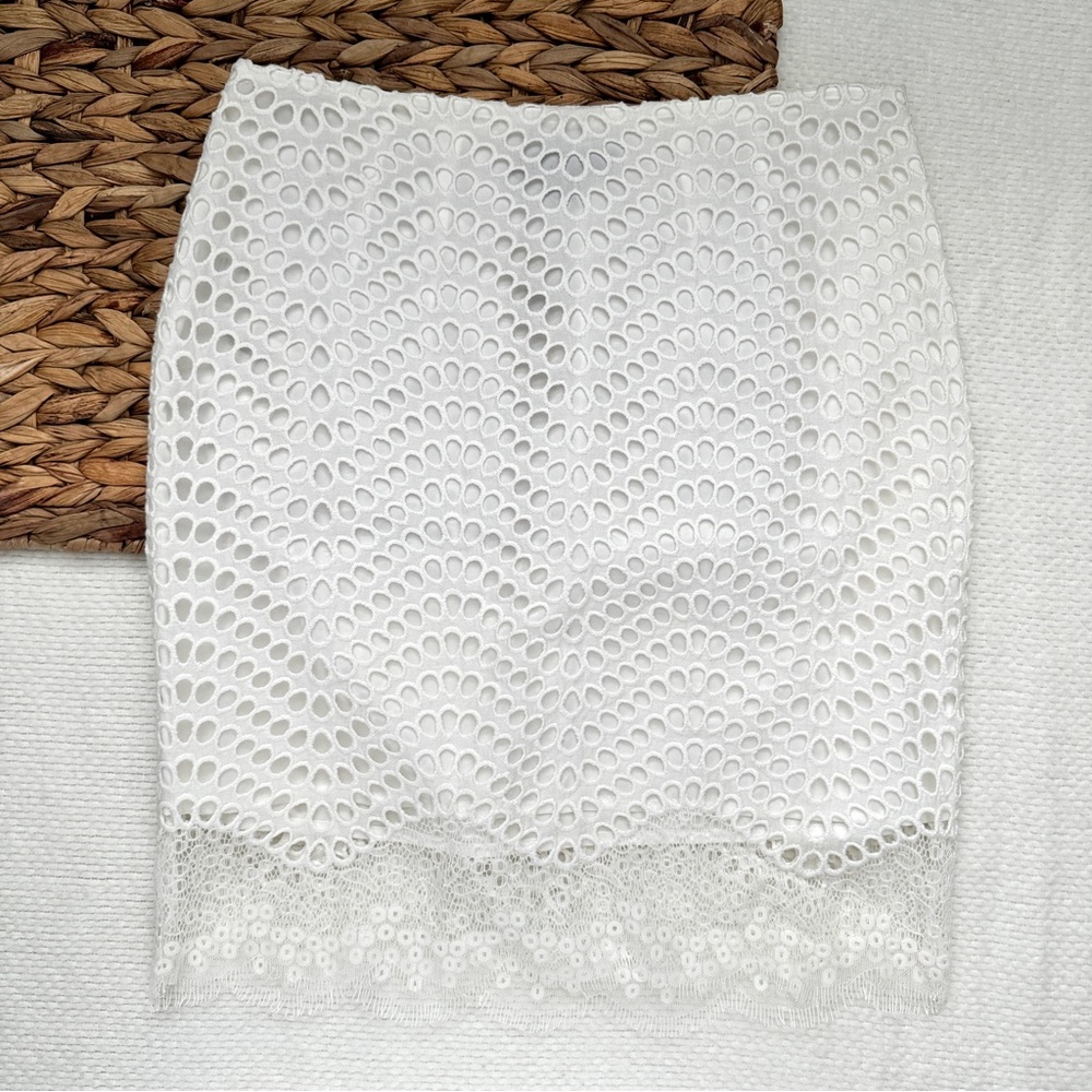 Ann Taylor White Eyelet Skirt